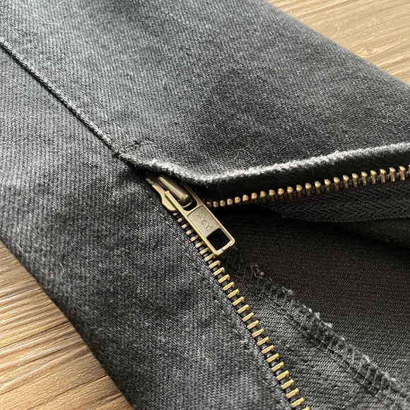 [SOLD] L.G.B (Le Grand Bleu) Jean Jacket With Real Fur - Picture 4 of 9